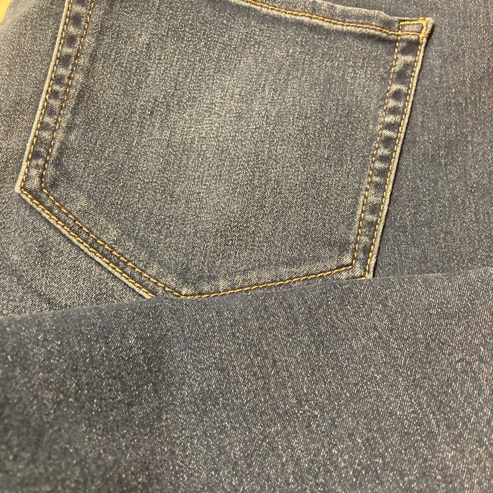 Blue denim Capris